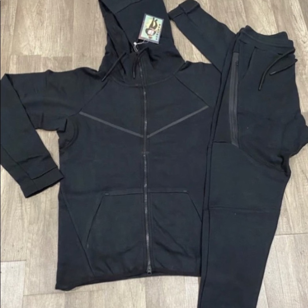 Mens jogging suit
